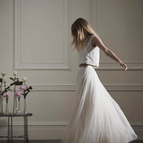 Needle and Thread Wedding Dress - Picture 9 of 10